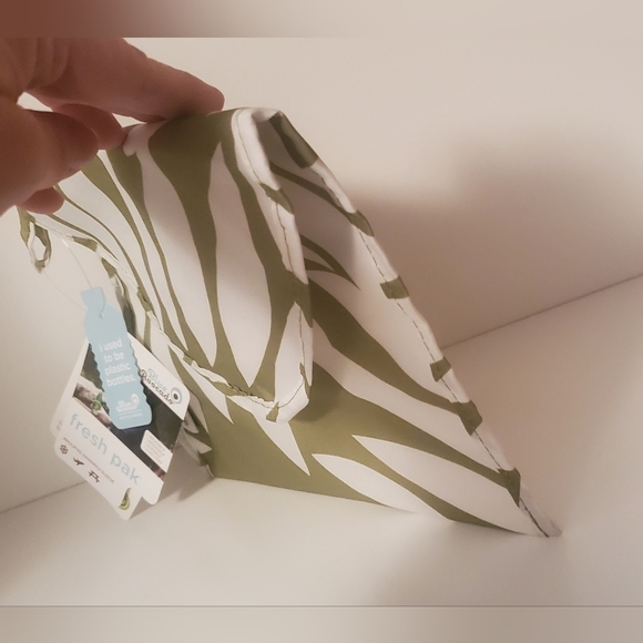 12 Reusable Sandwich Bags Pouch Insulated NWT - Picture 3 of 9